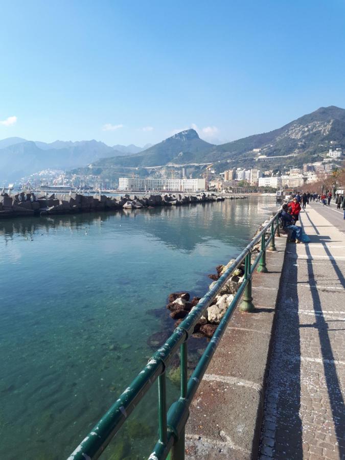 Salerno Centraal Apartment Exterior photo